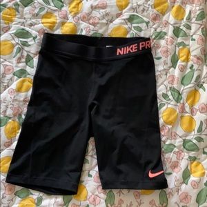 NIKE Pros Women’s Bike Shorts